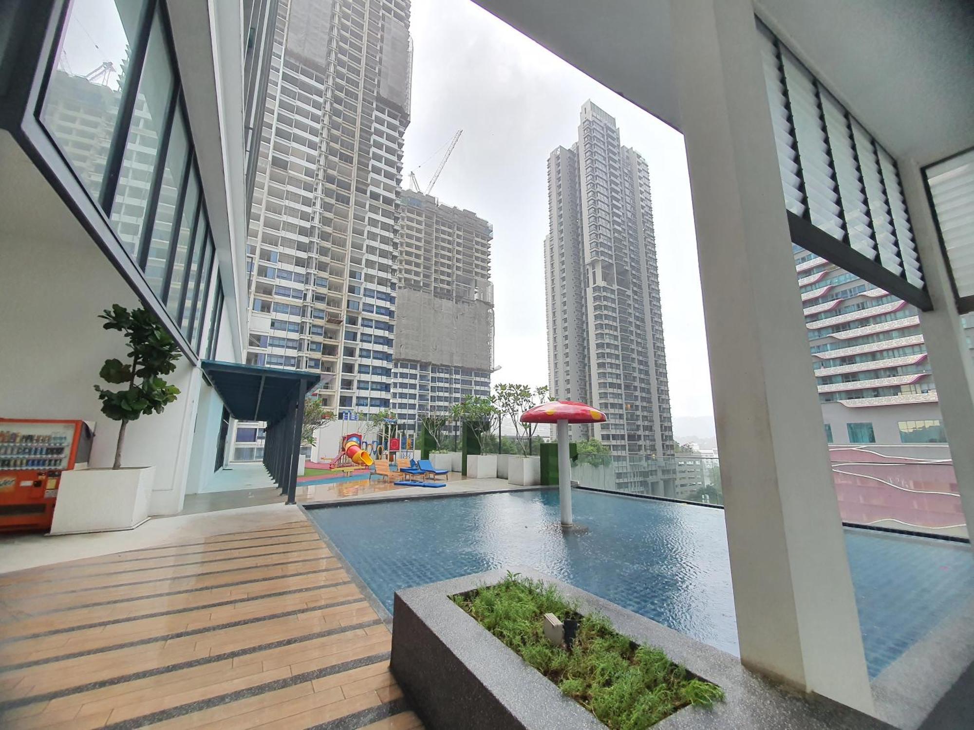 Reizz Residence By Luxury Suites 吉隆坡 外观 照片