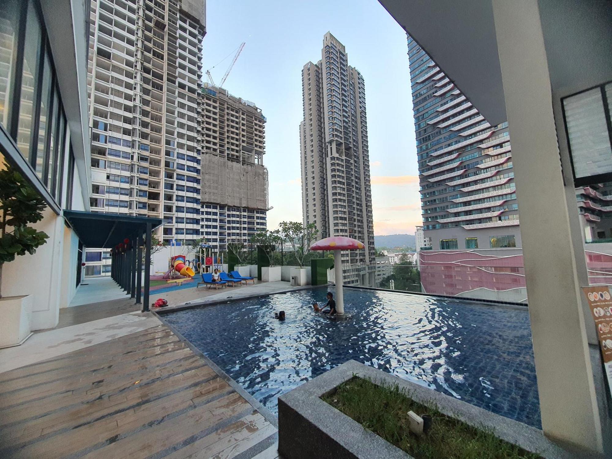 Reizz Residence By Luxury Suites 吉隆坡 外观 照片